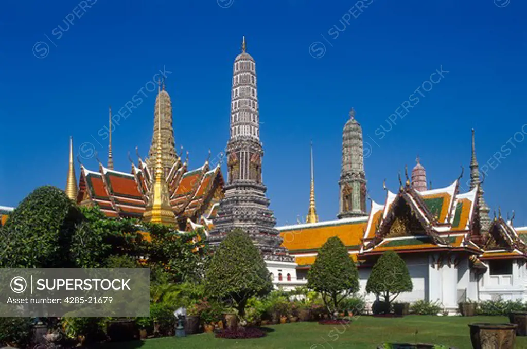 Thailand, Bangkok, Wat Pra Kaeo, Royal Pantheon