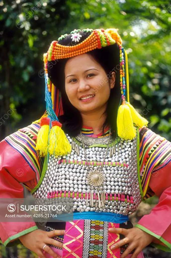 Thailand, Chiangmai, Lisu Hilltribe Costume, Girl