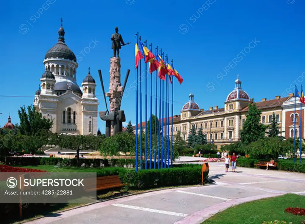 Romania, Northern Transylvania, Cluj Napoca, Piata Avram lancu, Avram lancu Statue, Orthodox Cathedral