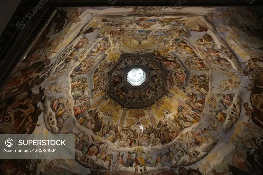 Italy, Tuscany, Florence, The Duomo Cathedral, Interior, Brunellesci dome with frescoes of the Last Judgement