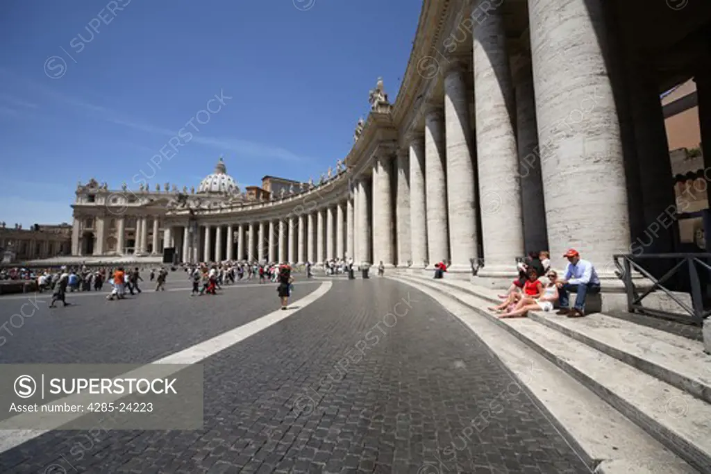 Italy, Lazio, Rome, Vatican City, St Peter's Square, St. Peters Basilica, Cathedral