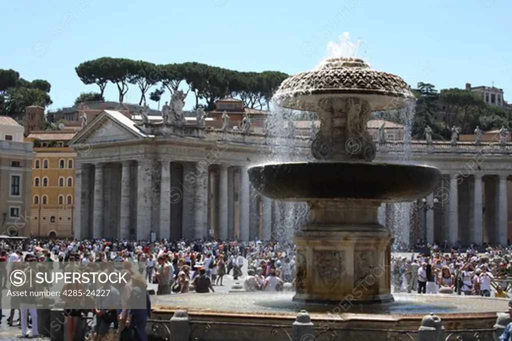 Italy, Lazio, Rome, Vatican City, St Peter's Square, St. Peters Basilica, Cathedral, Fountain,