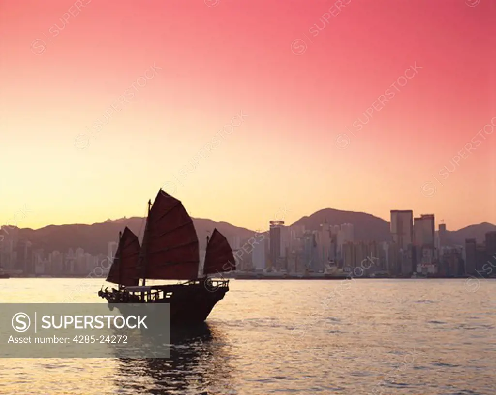 China, Hong Kong, Chinese Sailing Junk, Sunrise