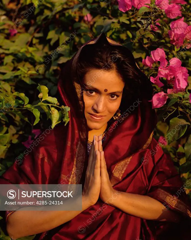 India, Mumbai, Indian Woman in Sari