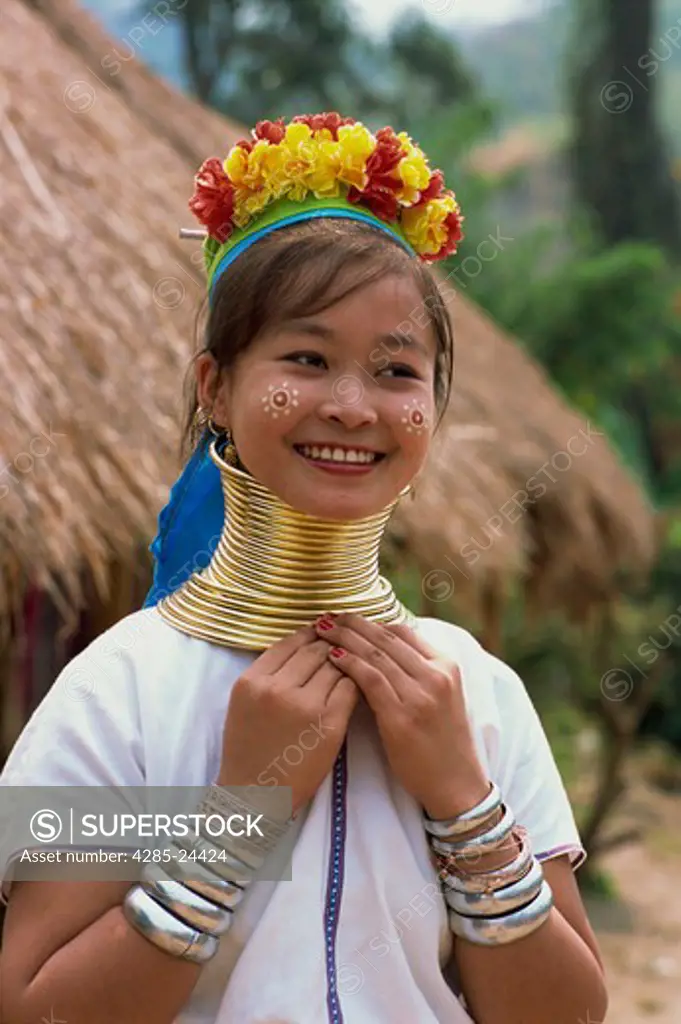 Thailand, Chiang Rai, Long Neck Hilltribes, Young Woman