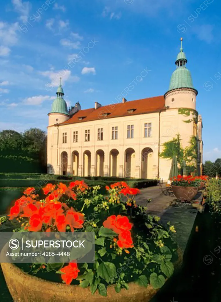 Baranow Sandomierski Castle of Poland,  Leszczynski Castle build in Baranow Sandomierski in 1591-1606 is one of the finest examples of Mannerist architecture in  the whole of Poland,