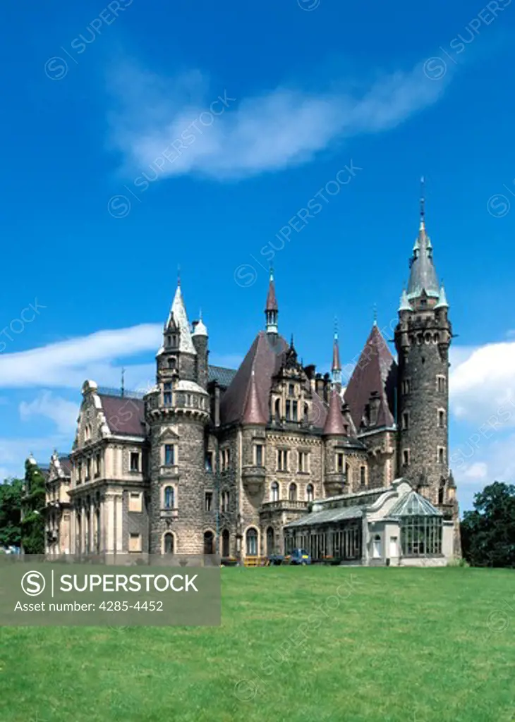 Moszna Castle of Poland, It has an Eclectic style build in 19th century,