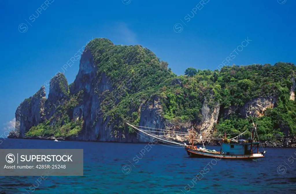 Thailand, Phuket, Lohdalum Bay, Phi Phi Don