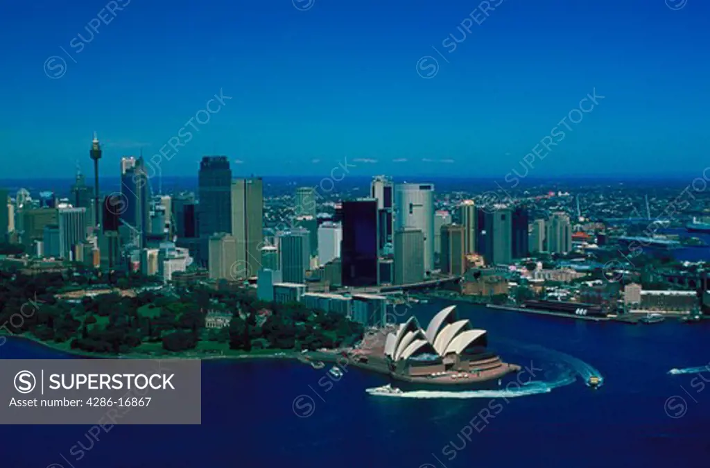 Aerial view of Sydney Harbor, Australia and the Sydney Opera House.