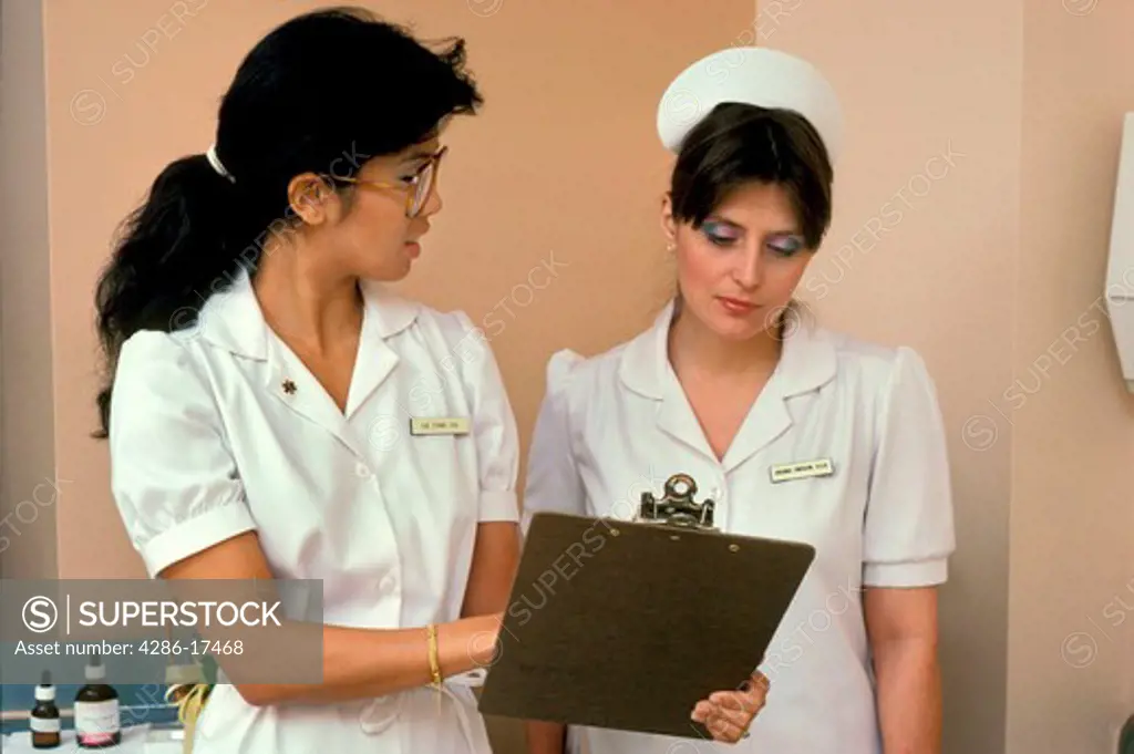 Nurses MR361 764