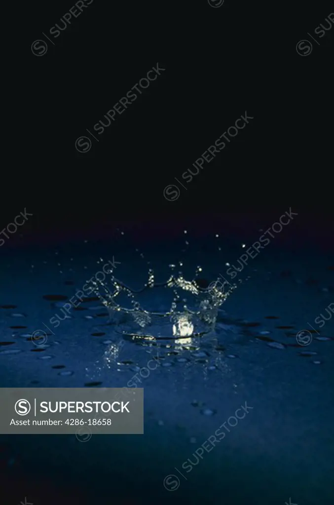 High-speed macro photo of water droplet.