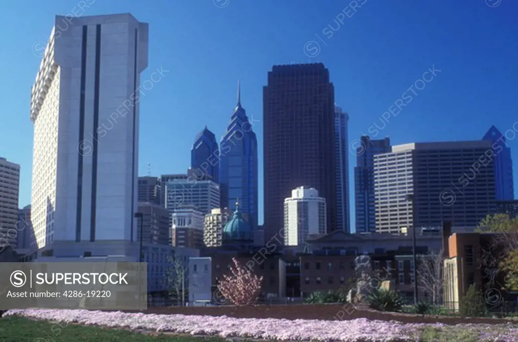 Philadelphia, skyline, Pennsylvania, Downtown skyline of Philadelphia from city park in early spring, Pennsylvania.
