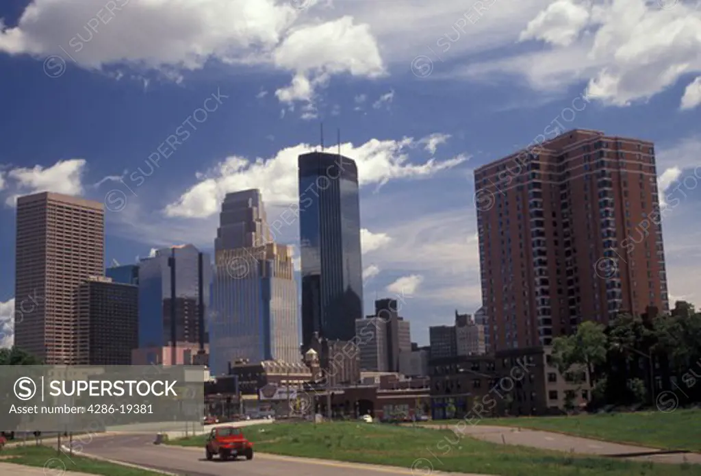 Minneapolis, skyline, Twin Cities, Minnesota, Downtown skyline of Minneapolis in the state of Minnesota.