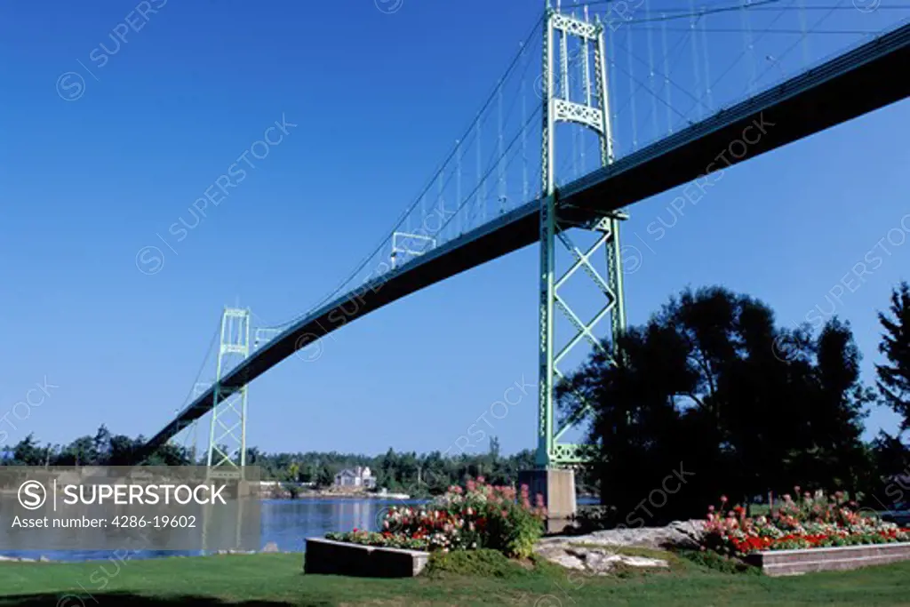 bridge, Thousand Islands, International Bridge, Alexandria Bay, New York, St. Lawrence River, NY, International Bridge crosses the St. Lawrence River into Ontario, Canada.