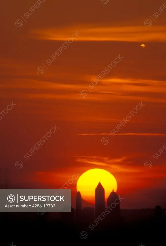 sun, Atlanta, GA, Georgia, Atlanta skyline at sunset from Stone Mountain.