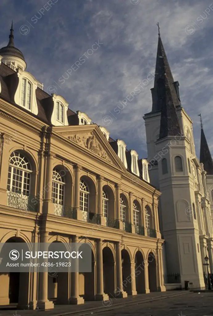 New Orleans, church, Saint Louis Cathedral, French Quarter, Louisiana, LA, St. Louis Cathedral and Cabildo along Chartres Street in the French Quarter of New Orleans. 