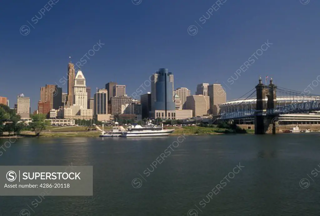 skyline, Cincinnati, OH, Ohio, Ohio River, Downtown skyline of Cincinnati along the Ohio River.