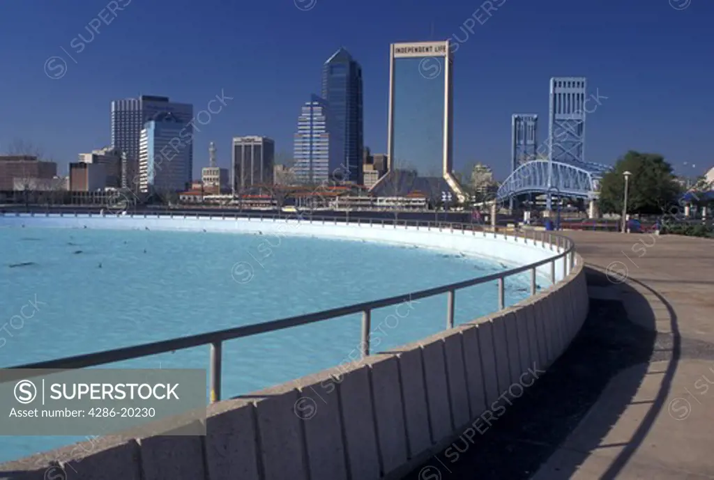 Jacksonville, FL, Florida, Fountain of Friendship. View of skyline of downtown Jacksonville.