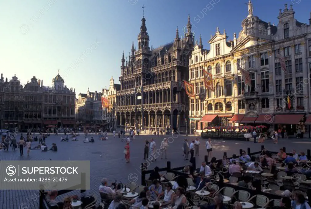 outdoor caf, Grand Place, Brussels, Bruxelles, Belgium, Europe, Outdoor caf in Grand-Place (Grote Markt) in downtown Brussels.