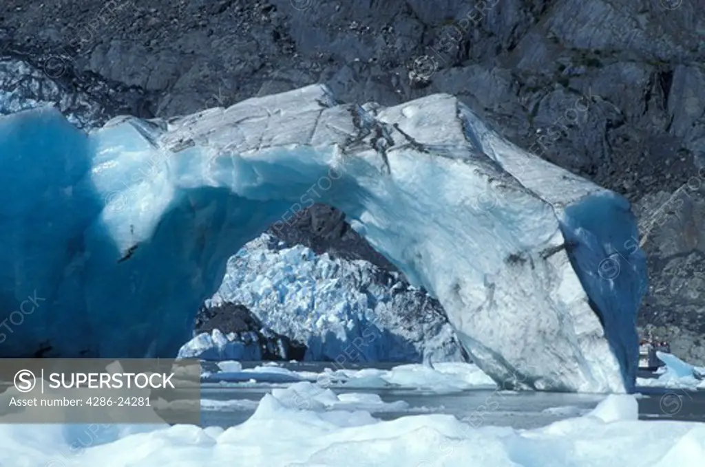 USA, Alaska, Southcentral Alasks, Portage Glacier ice arch, Portage Lake near Whittier, Alaska