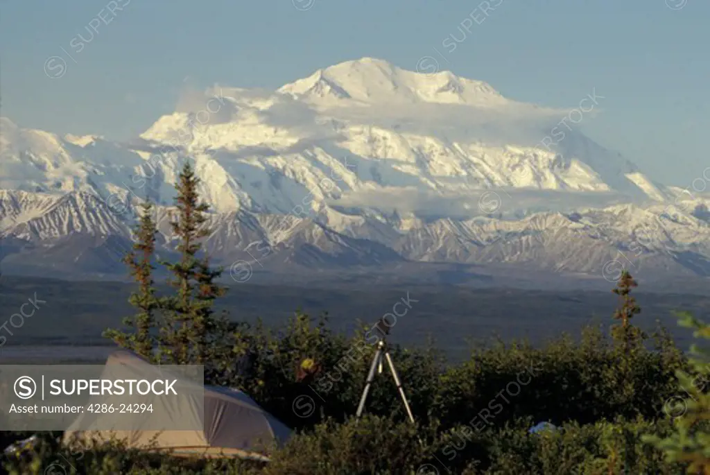 USA, Alaska, Denali National Park, Denali, Mt. McKinley, with backcountry campsite