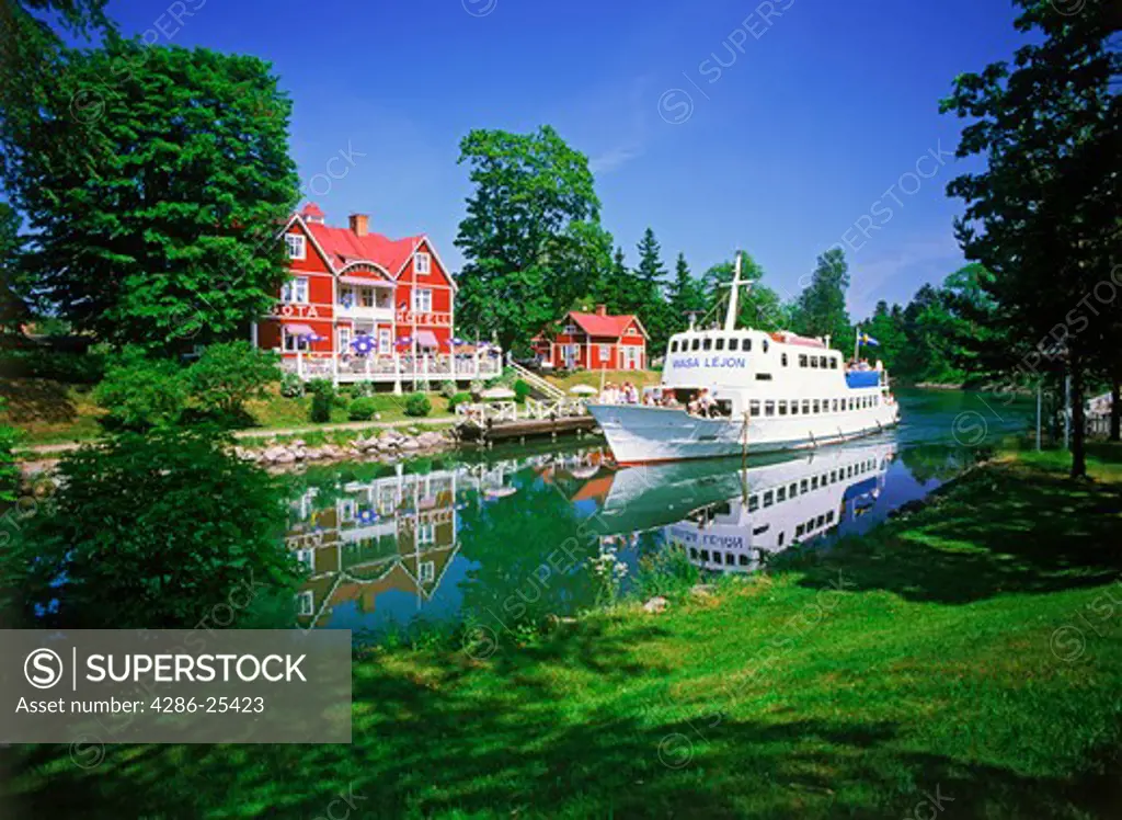 Passenger boat on Gota Canal at Borensberg in Sweden