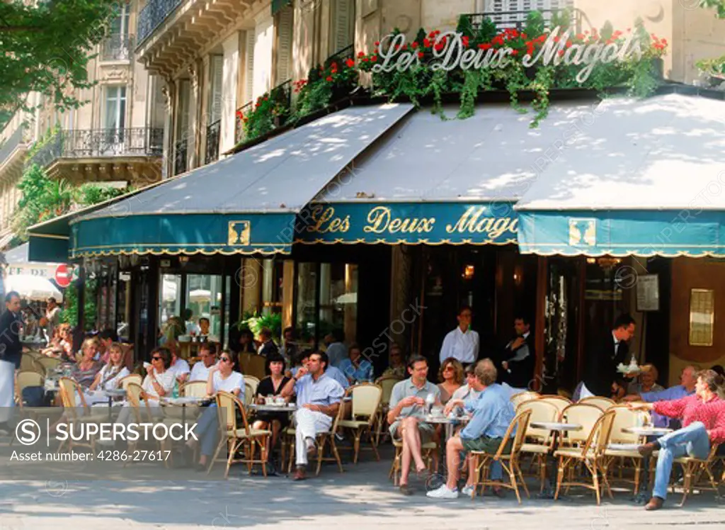 Caf Les Deux Magots on Boulevard St. Germain in Paris, France