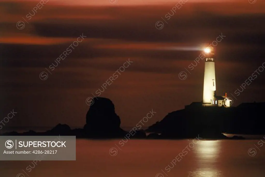 Pigeon Point Lighthouse in California at dusk