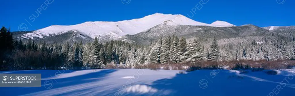 A bright winter morning looking toward Mt Meeker in Rocky Mountain National Park, CO