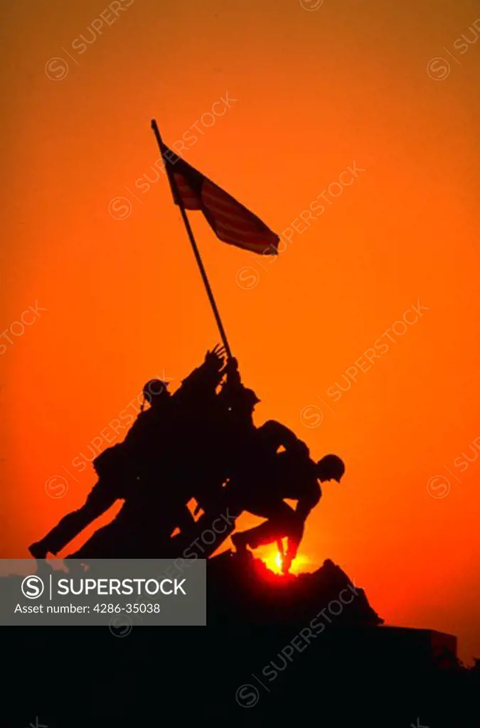 Marine Corps Memorial at sunrise in Washington, DC. - JHP 01226