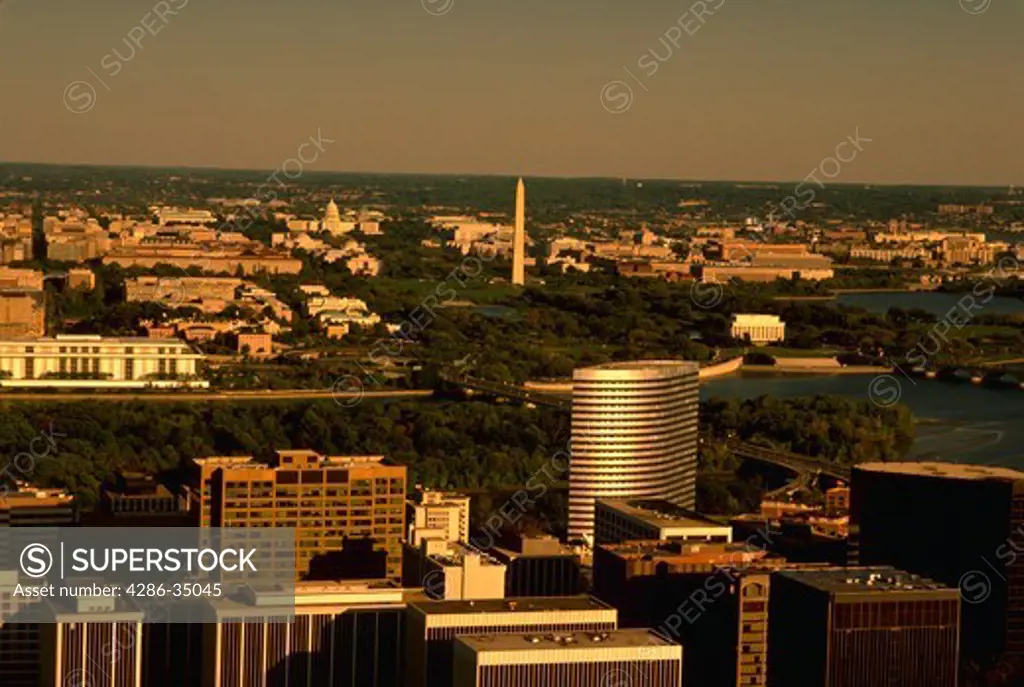 Aerial view of Washington, DC with Rosselyn, Virginia in the foreground. - AA12535