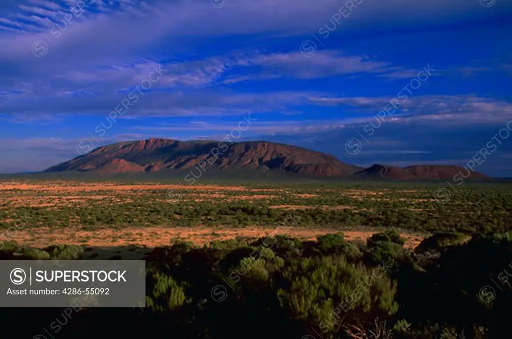View across the outback at Mt. Augustus, the world¡s largest isolated monocline, in Western Australia, Australia. Mt. Augustus is thought to be one billion years old.