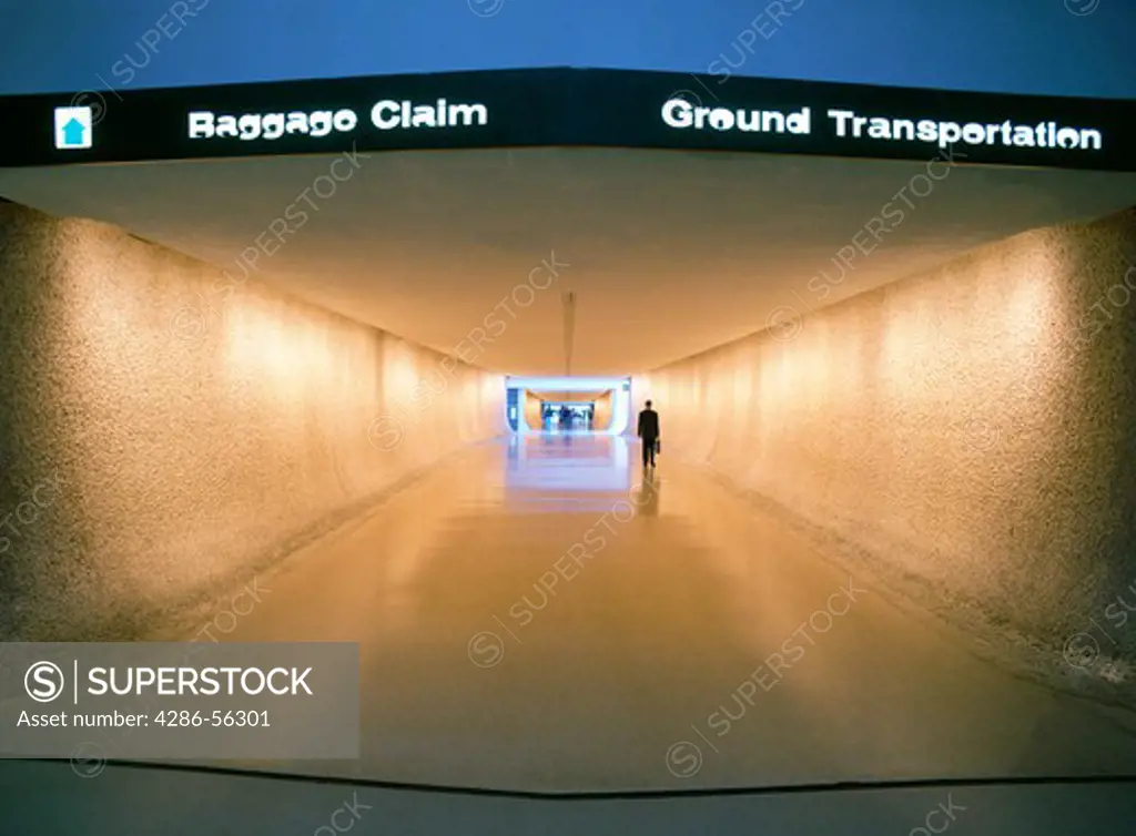 Airport corridor, Ronald Reagan International Airport