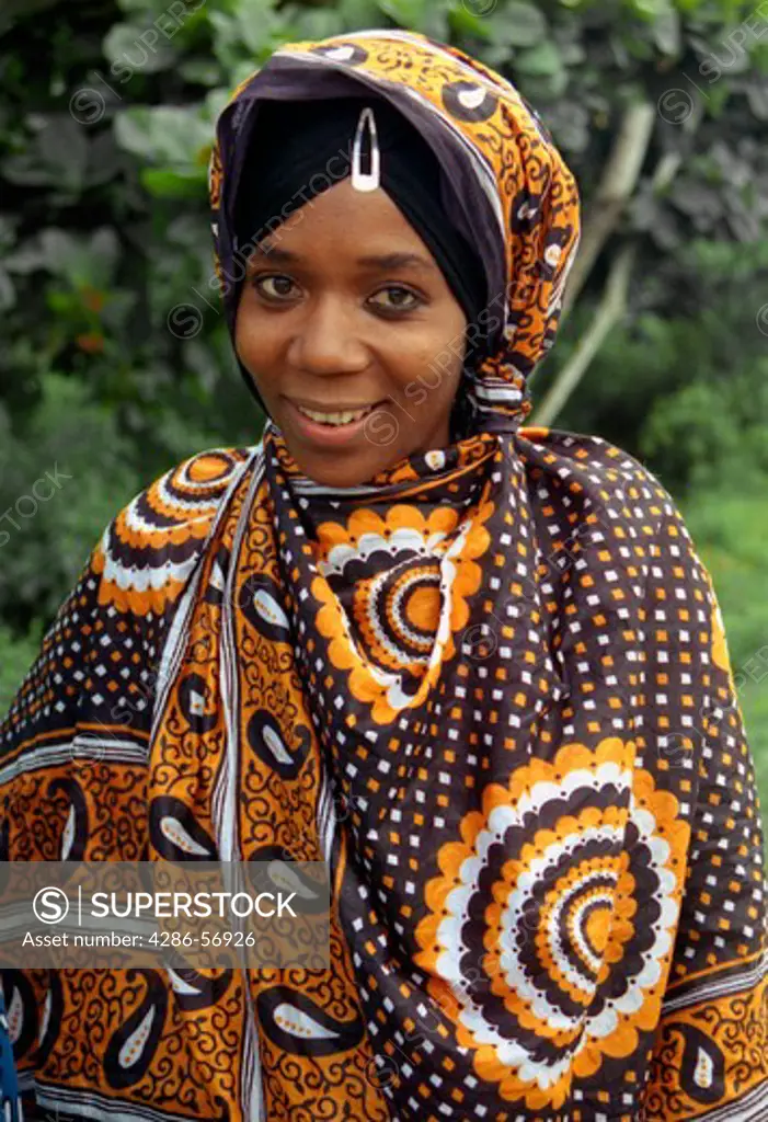 A young Zanzibari woman wearing the traditional