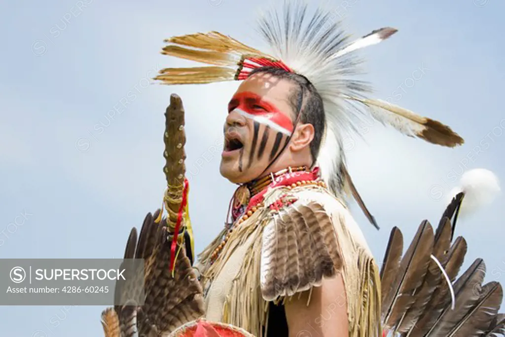 Native American in traditional regalia at the 8th Annual Red Wing PowWow in Virginia Beach, Virginia NOT MODEL RELEASED. EDITORIAL USE ONLY.