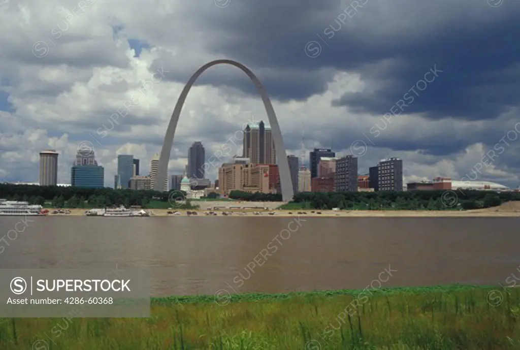 St. Louis, MO, Missouri, skyline, Mississippi River, The Gateway Arch from East St. Louis, Jefferson National Expansion Memorial, Gateway to the West