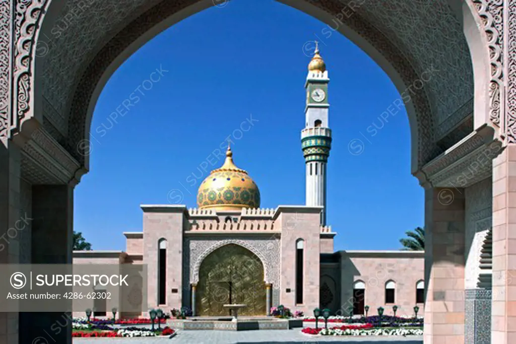 Oman, Zawawi mosque in Muscat, Zawawi Mosque in Muscat