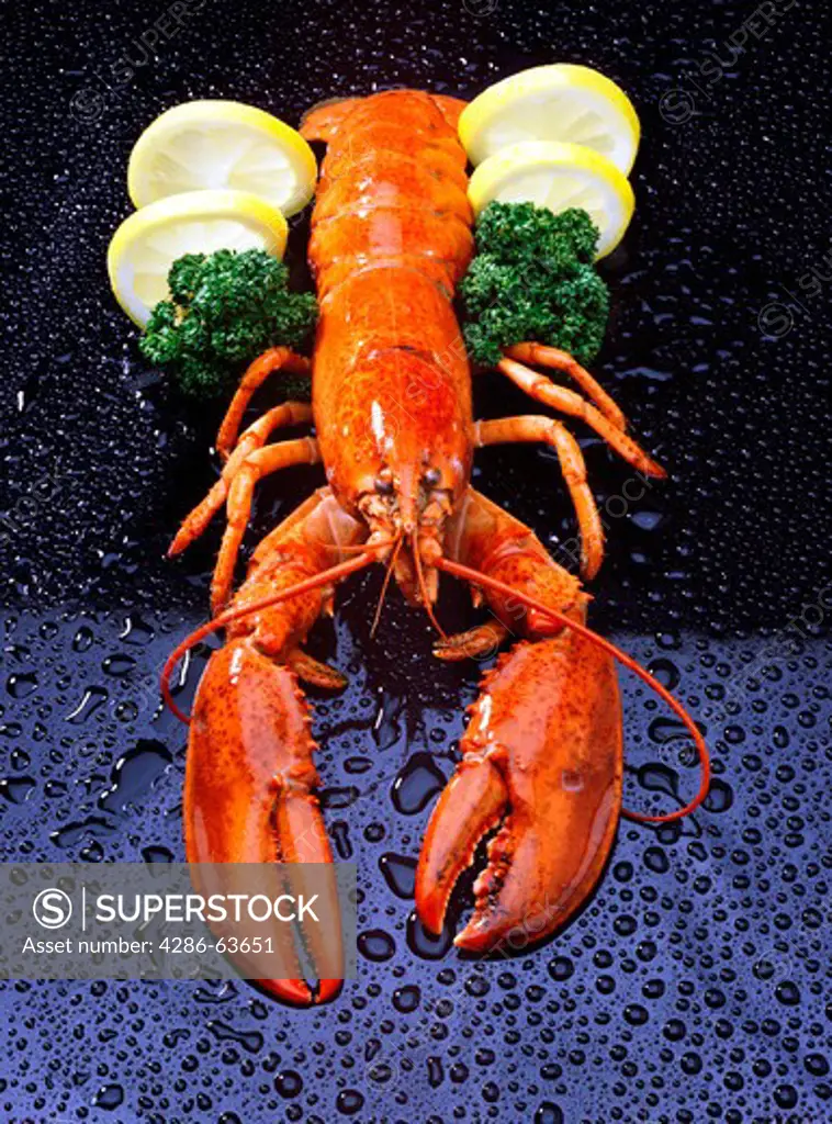 lobster with lemon and parsley