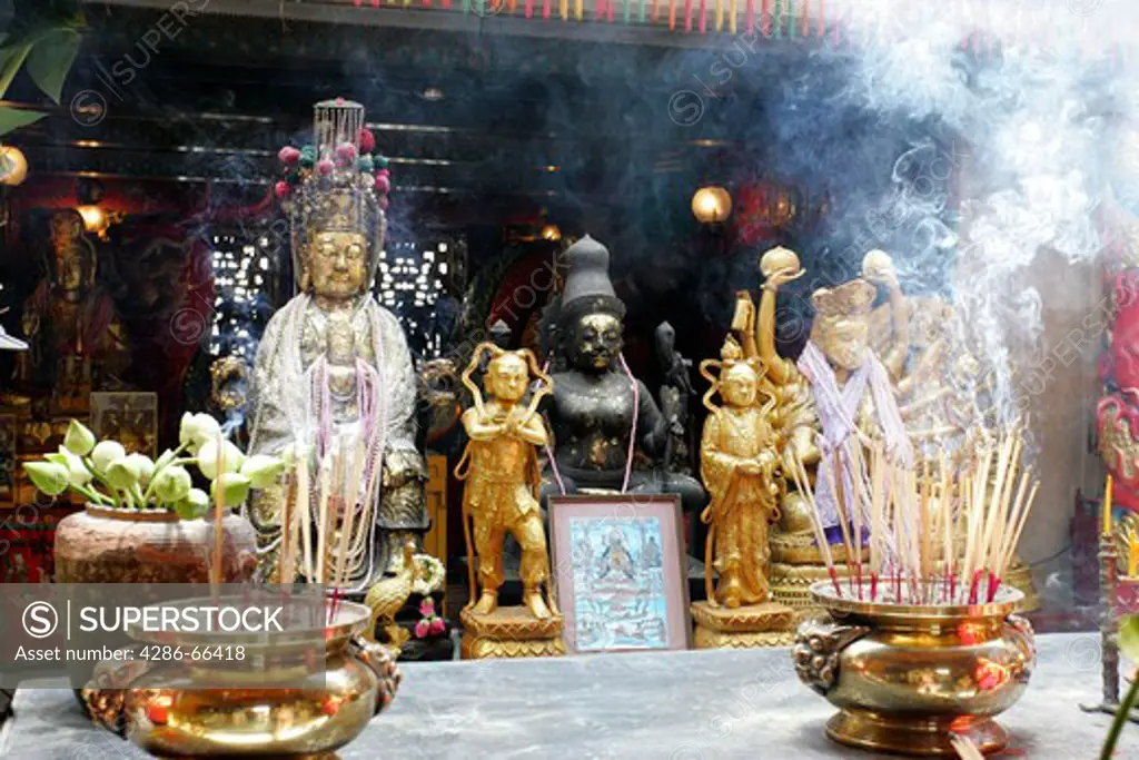 Ayyuthaya Wat Phananchoeng Chinese Temple