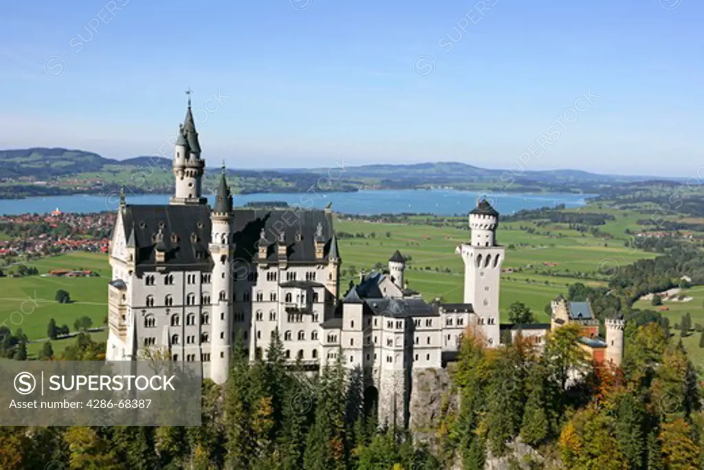 Schloss Neuschwanstein fairytale castle built by King Ludwig II near Fussen Bavaria Germany