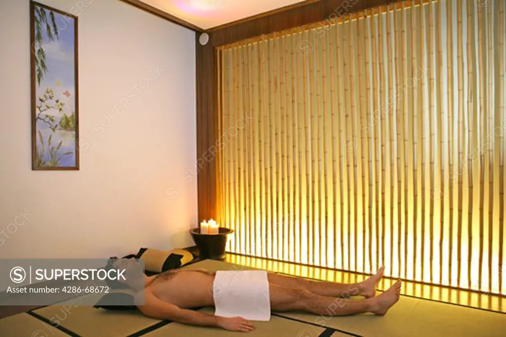 Man relaxing in Wellness Hotel