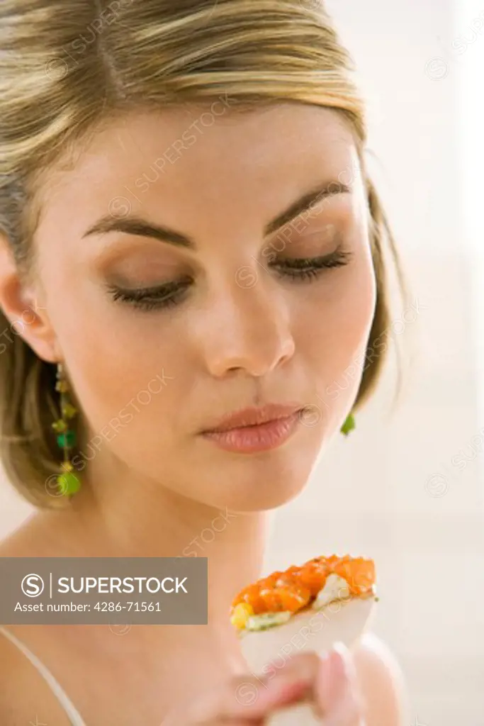 woman portrait with food
