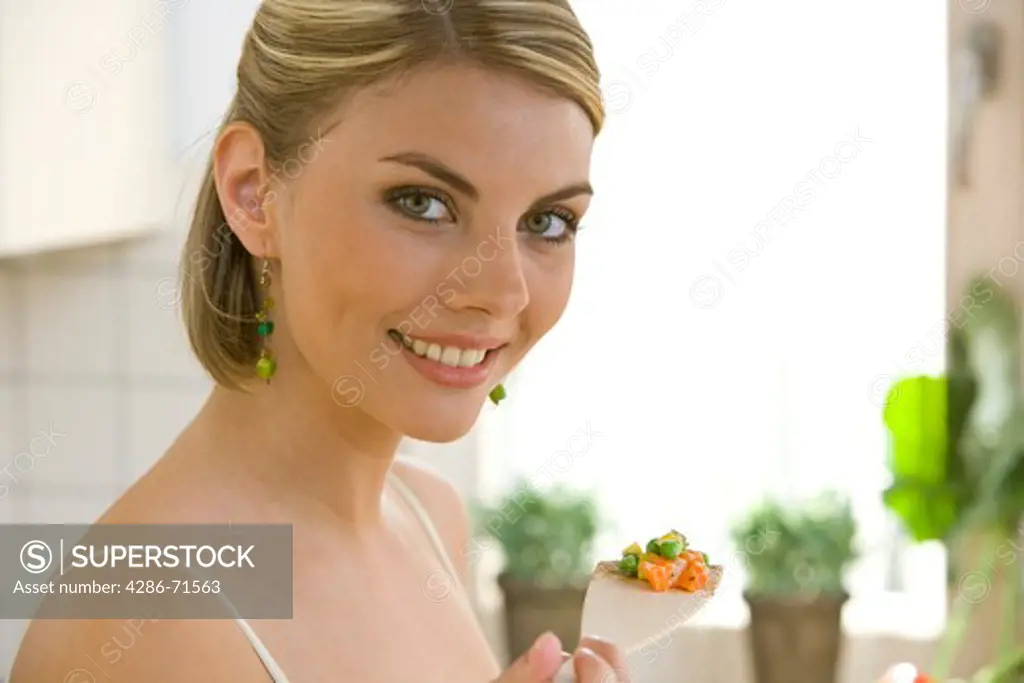 woman portrait with food
