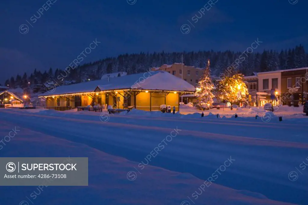 A time exposure of the town of Truckee California at dawn