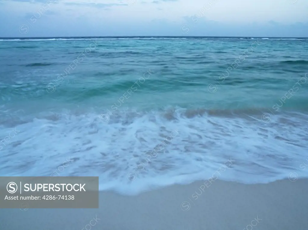 Mexico,Quintana Roo,Yucatan Peninsula,Akumal,Mayan Riviera, surf breaking on beach