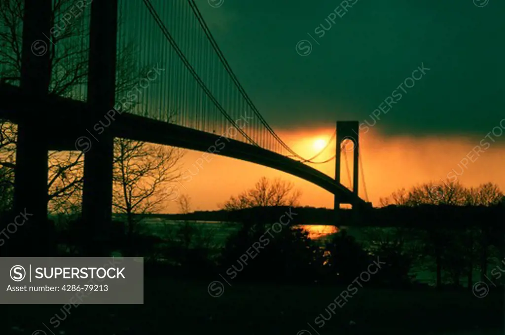 Sunset over the Verranzano Bridge in Staten Island, NY