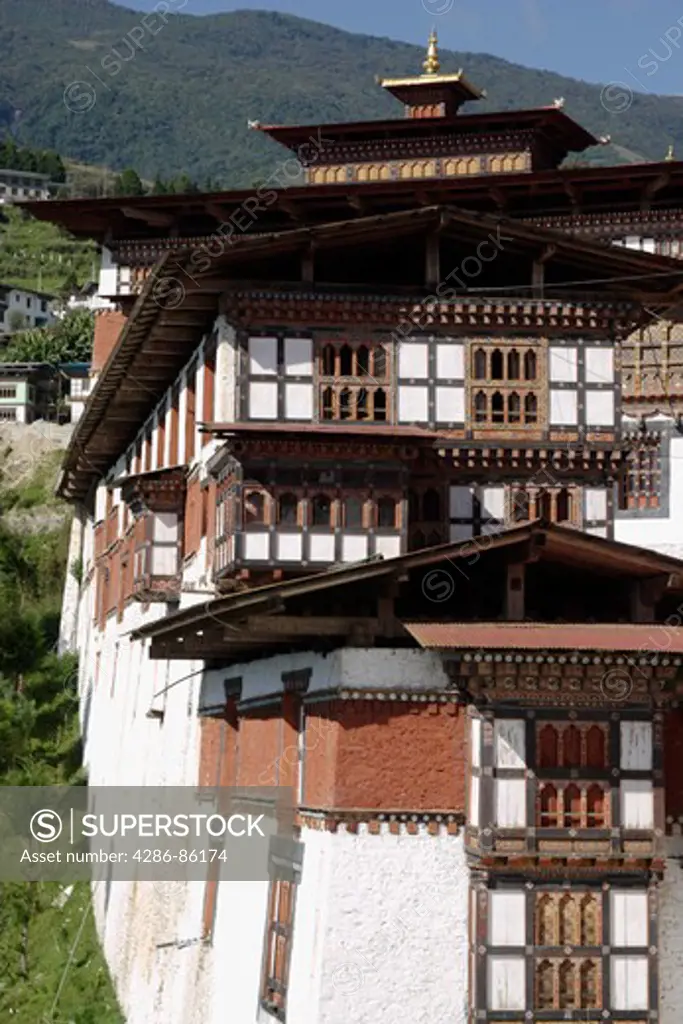 The wonderful architecture of the Tongsa Dzong, Bhutan