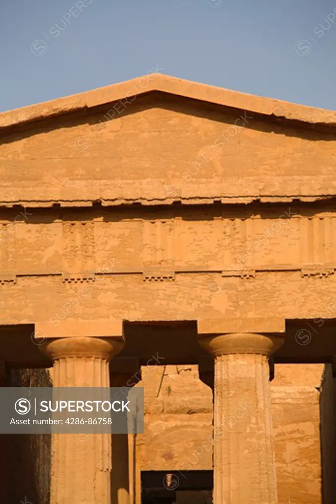 Detail of Temple of Concordia, Valley of the Temples, Agrigento, Italy