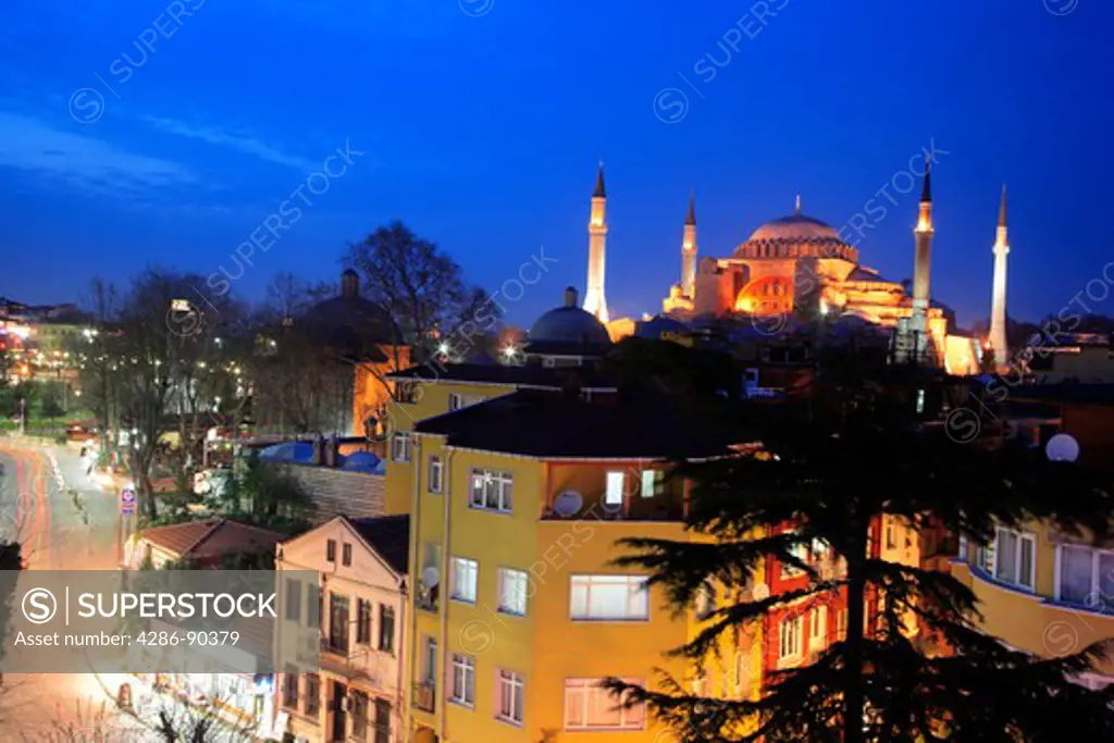 Haghia Sophia Mosque and Sultanahmet district at night, Istanbul, Turkey