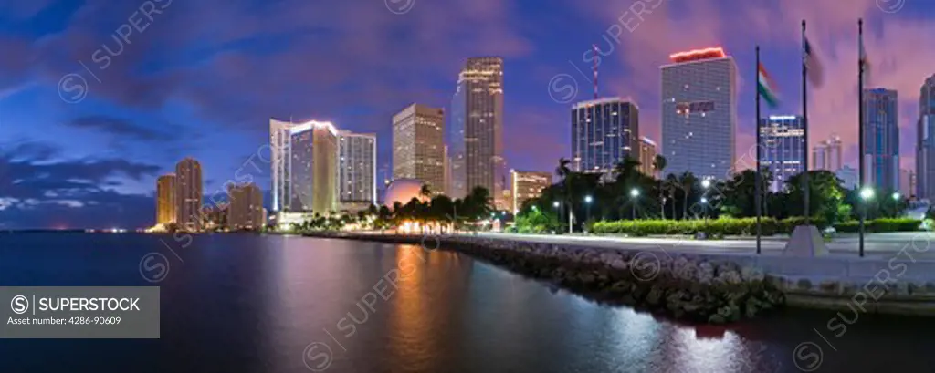 Downtown MIaimi business district along Biscayne Bay at dawn.
